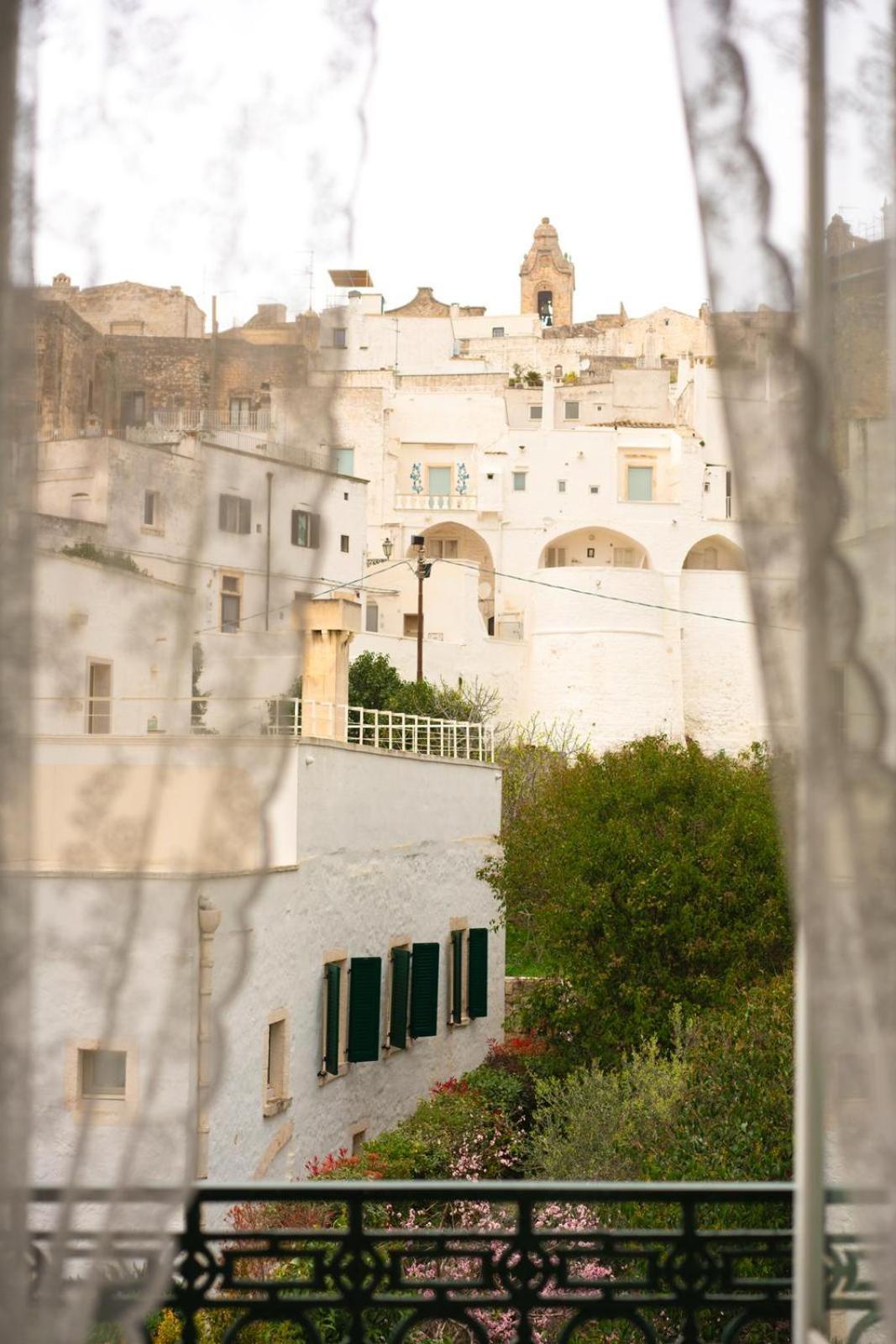 Suite La Terrazza Di Don Peppino Ostuni Exterior foto